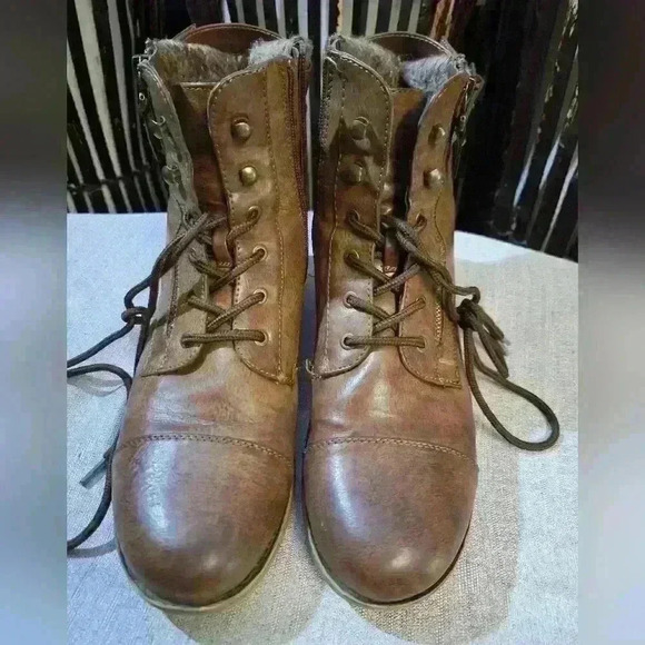 SO Authentic American Heritage Womens Ankle Combat Boots Sweater Lace Up Tan - Picture 10 of 16